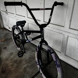 Jet Block Bmx With Cult Bars (Pegs Included)