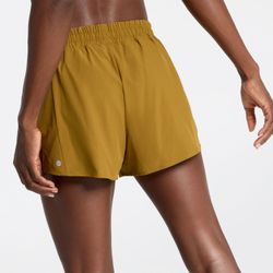 New Nike Girls' Dri-FIT One High-Waisted Woven Training Shorts Green Size XL. Condition is New with tags