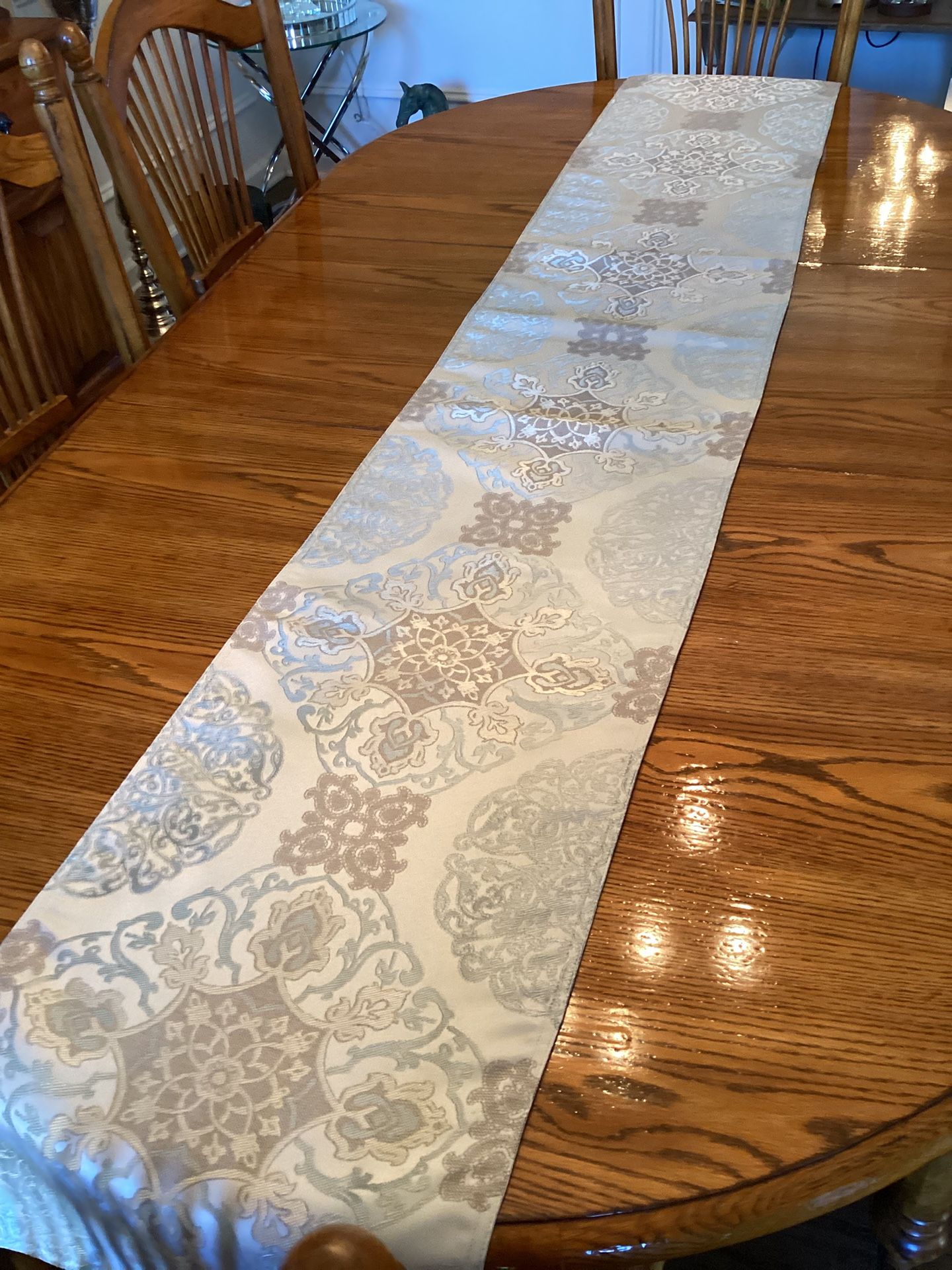NEW Elegant shiny WATERFORD FINE LINENS table runner 14” x 90” polyester