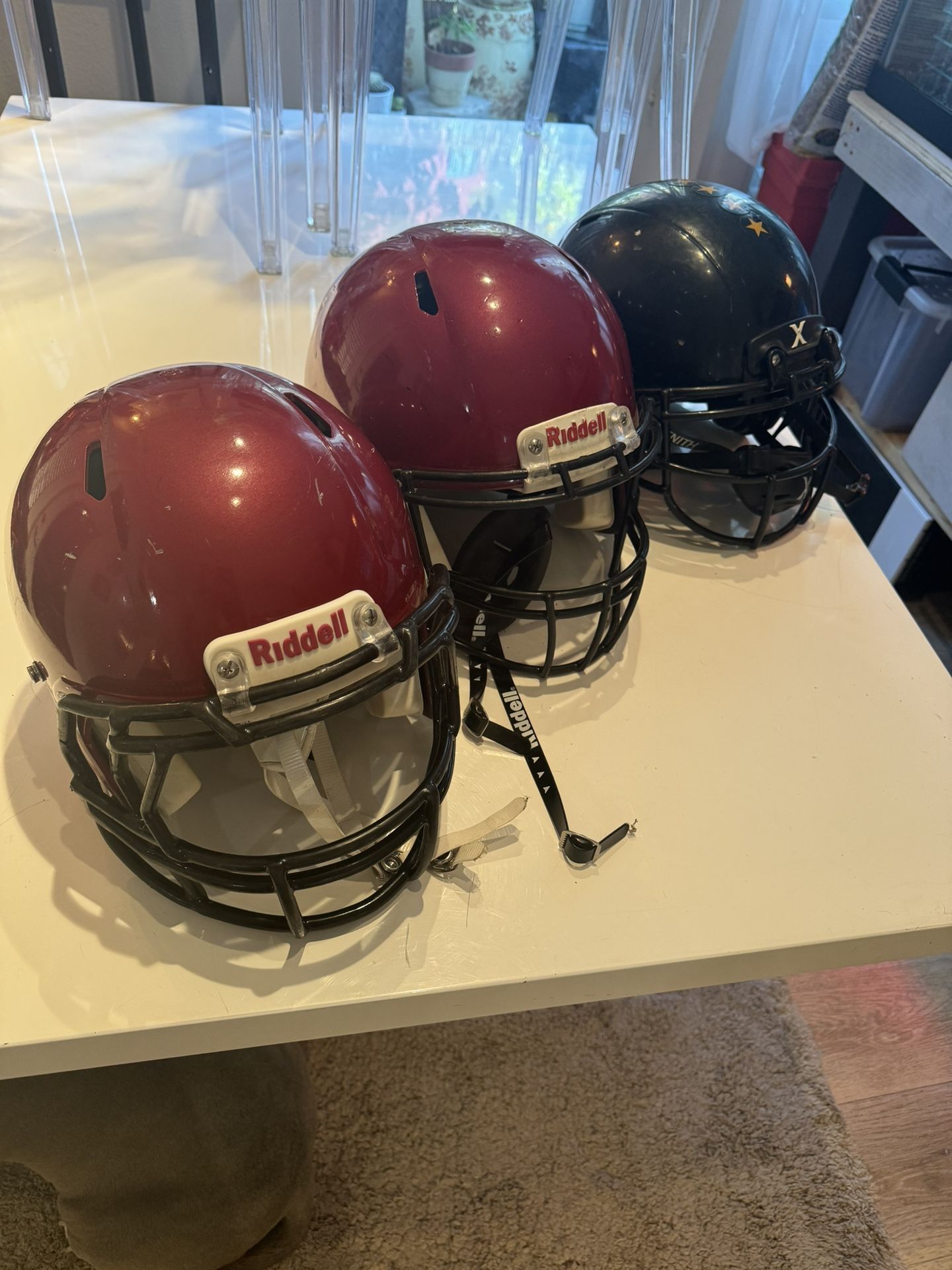 🏈🏈Used RIDDELL SpeedFlex x2 Youth Football Helmet ‘s (Size Large AND Medium) & 1 Used XENITH  X2e  Youth Football Helmet 