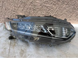 2018-2019-2020 HONDA ACCORD SEDAN RIGHT HEADLIGHT LED