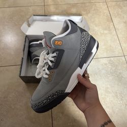 Jordan 3 Retro Cool Grey 