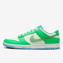 Nike Dunk Low ‘Green Glow’ Sz 11 & 11.5