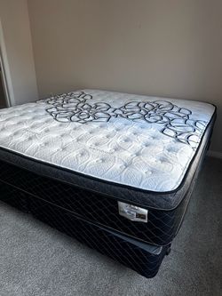 King Size Pillow Top Mattress 12" new Mattress in a plastic sealed.  We offer same day delivery