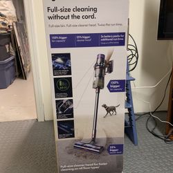 Dyson Outsize Vacuum Cleaner