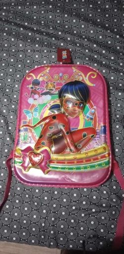 Miraculous 16 in Backpack