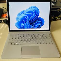 surface book 3 windows 11 Quad core i7  10th gen 16gb ram 256gb ssd touch screen 4gb gpu 