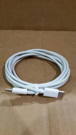 USB-C to USB-C sync and charging cable 6ft.