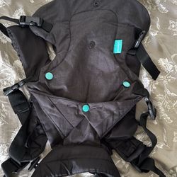 Infantino Baby Carrier