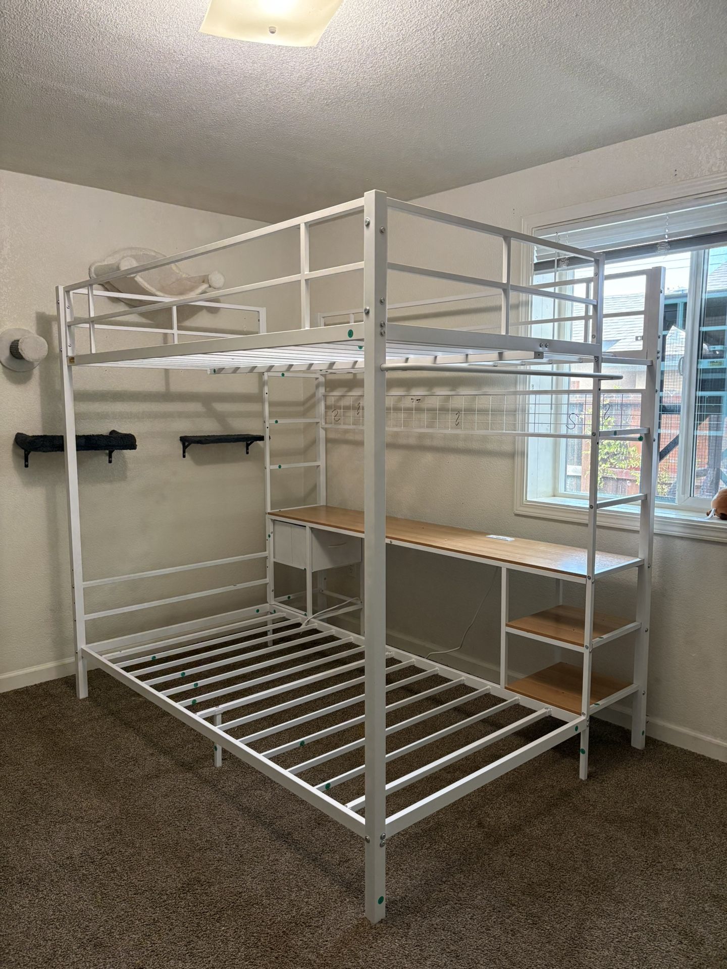 Full Over Twin Bunk Bed with Desk