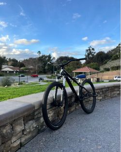 Mafia dirt jumper