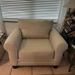 Oversized Arm Chair 