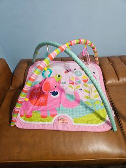 Baby girl pink play mat with elephant