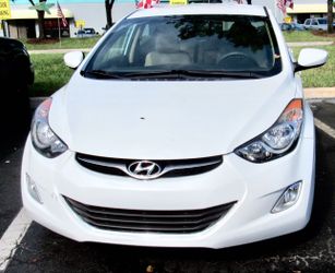 2013 Hyundai elantra!!!