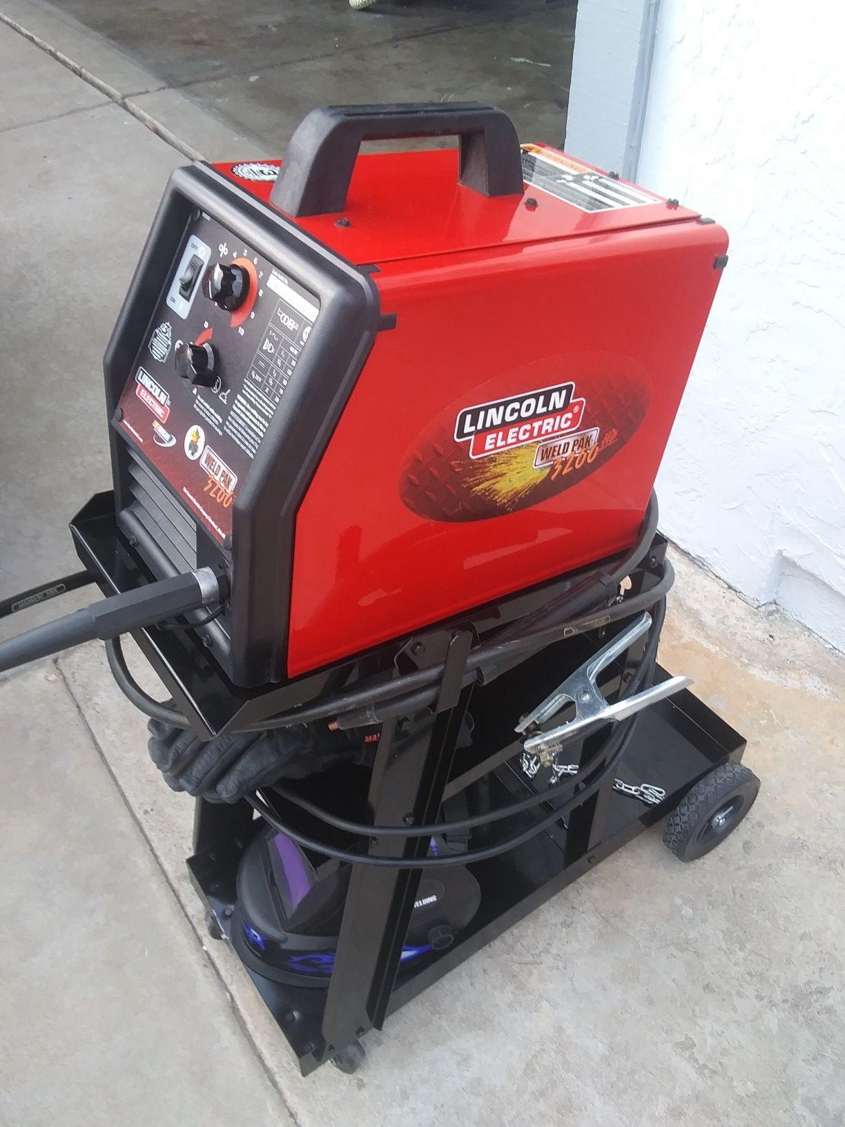 welder LINCOLN HD 3200 mig(gas)/flux. Same as 140/ ready for