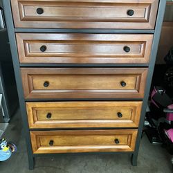 5 Drawer Dresser