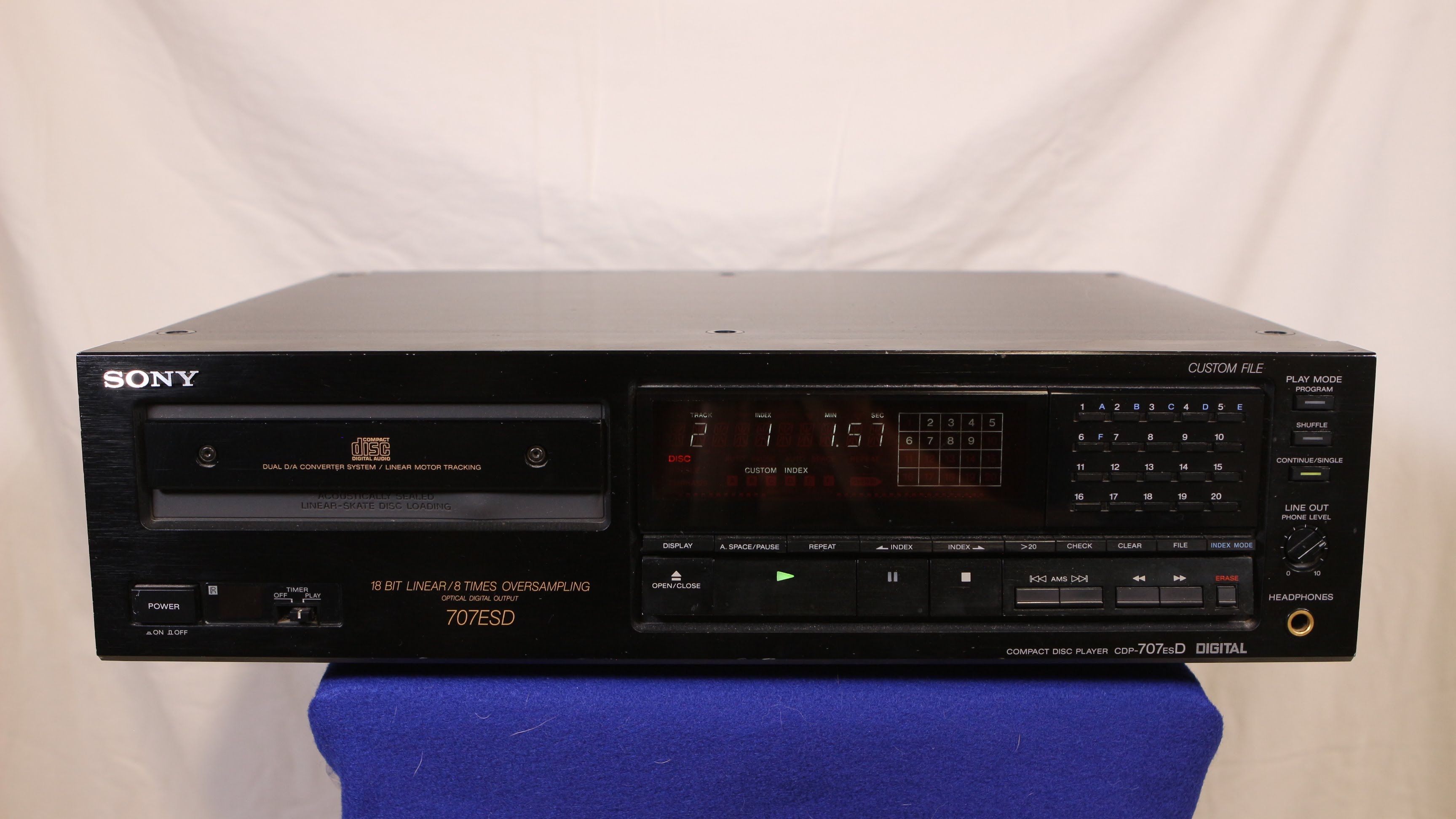 Sony CDP-707 ESD Top of the Line Audiophile CD Player