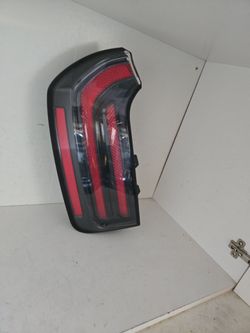 2023 to 2025 KIA TELLURIDE  OEM RIGHT SIDE TAILLIGHT