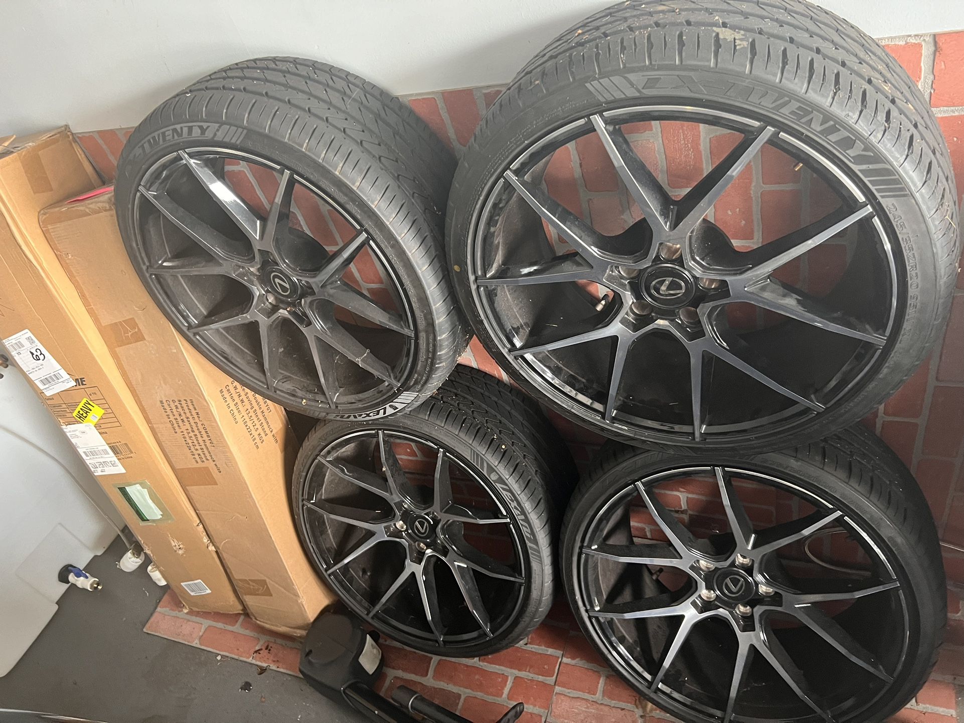 Lexus Rims W staggered Lexani Tires