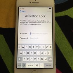 iPhone 5 Working Conditions “iCloud Locked”Turn On