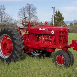 1952 Farmall Super M