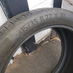 315/35r22
