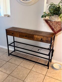 Wood and metal console table🔺