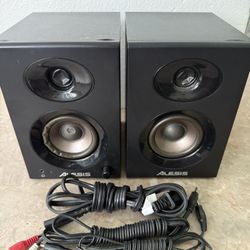 Alesis Elevate 3 Speakers