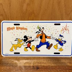 AUTHENTIC Walt Disney World Magic Kingdom Character License Plate Tag RETIRED