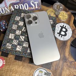 Iphone 15 Pro Max 256GB Natural Titanium Tmobile Or Metro