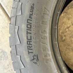 255 / 65 R 17 Tires