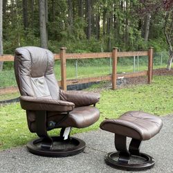 Ekornes Stressless  Chair And Ottoman  