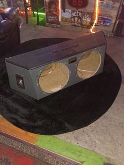 Suitcase style sub box