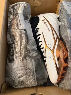Under Armour Spotlight Pro