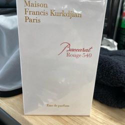 Baccarat Size 3.4 Oz