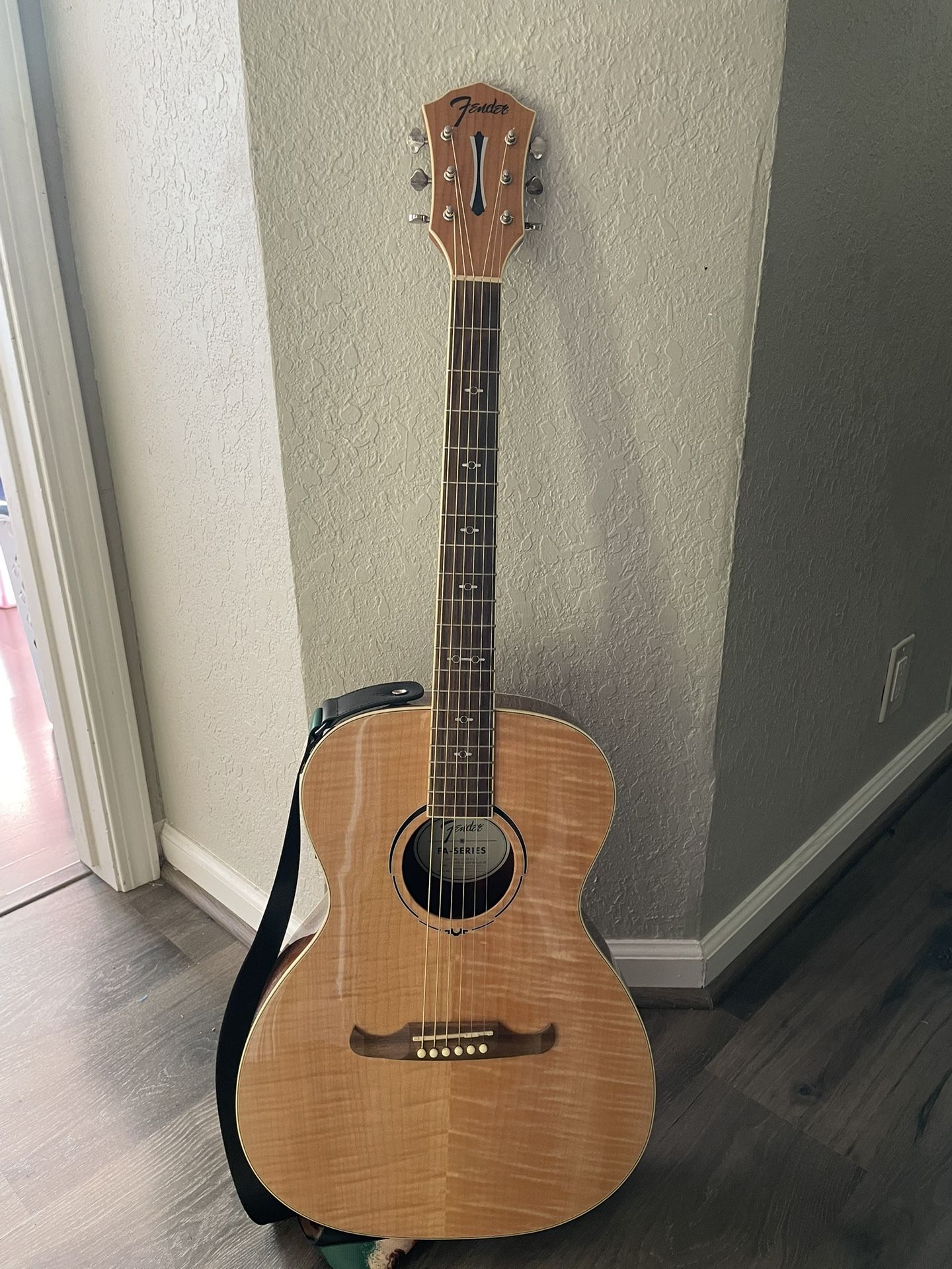 Fender acoustic Guitar 