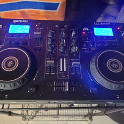 GEMINI MIXER AND ROCKVILLE SPEAKER 