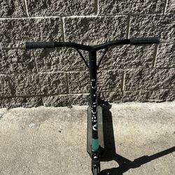 Apollo Genesis X Pro Scooter