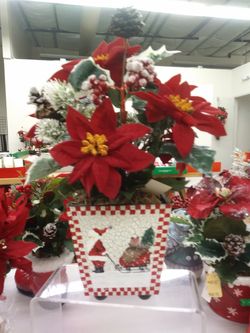 Santa with sleigh arrangement