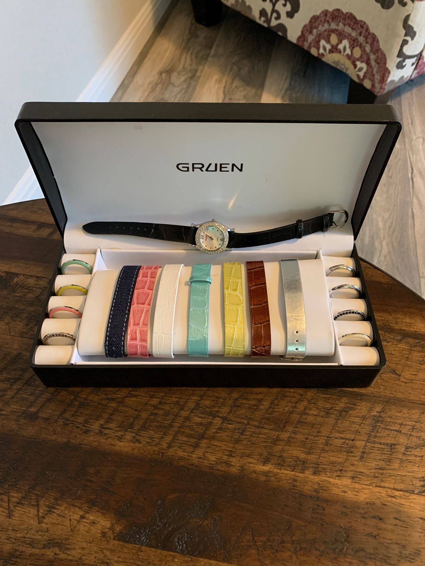 Watch Set