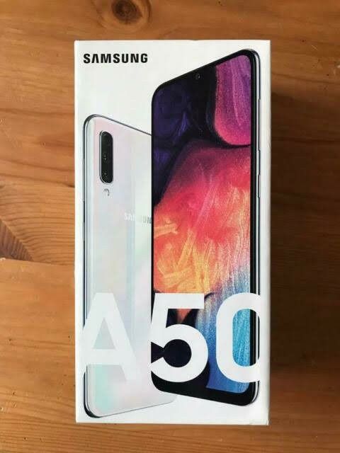 Brand new Samsung Galaxy A50,64GB Unlocked phone
