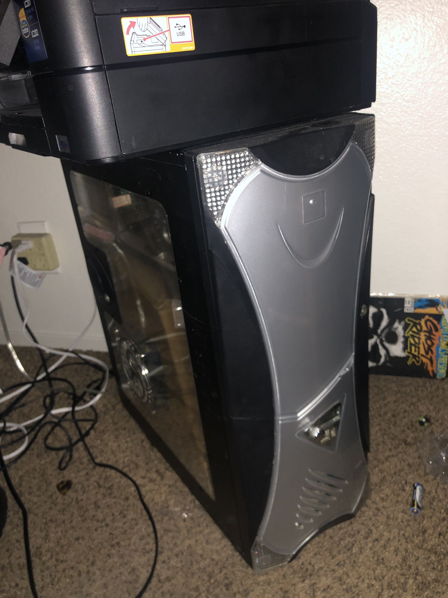Full size ATX PC case with misc parts