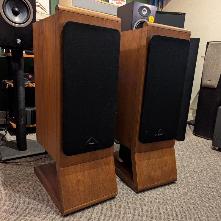 Precise BI 400 Hi-Fi Speakers
