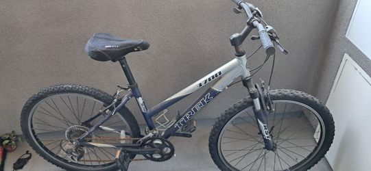 Trek 3700