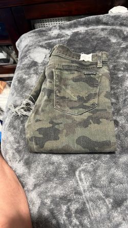 HUDSON Size 26 MIDRISE NICO SUPER SKINNY ANKLE