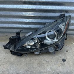 2014-2016 Mazda 3 Headlight Oem