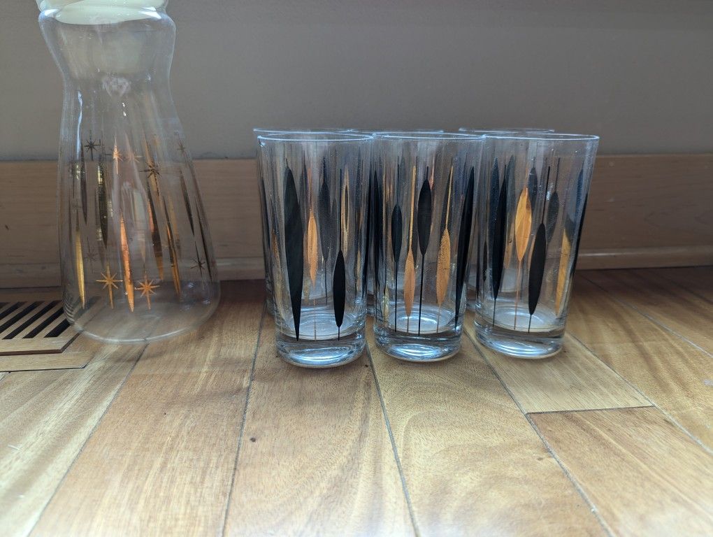 Vintage Glasses And Pitcher