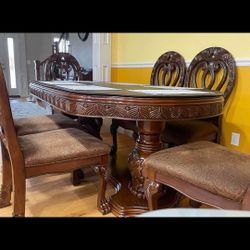 Table With Six Chairs 
