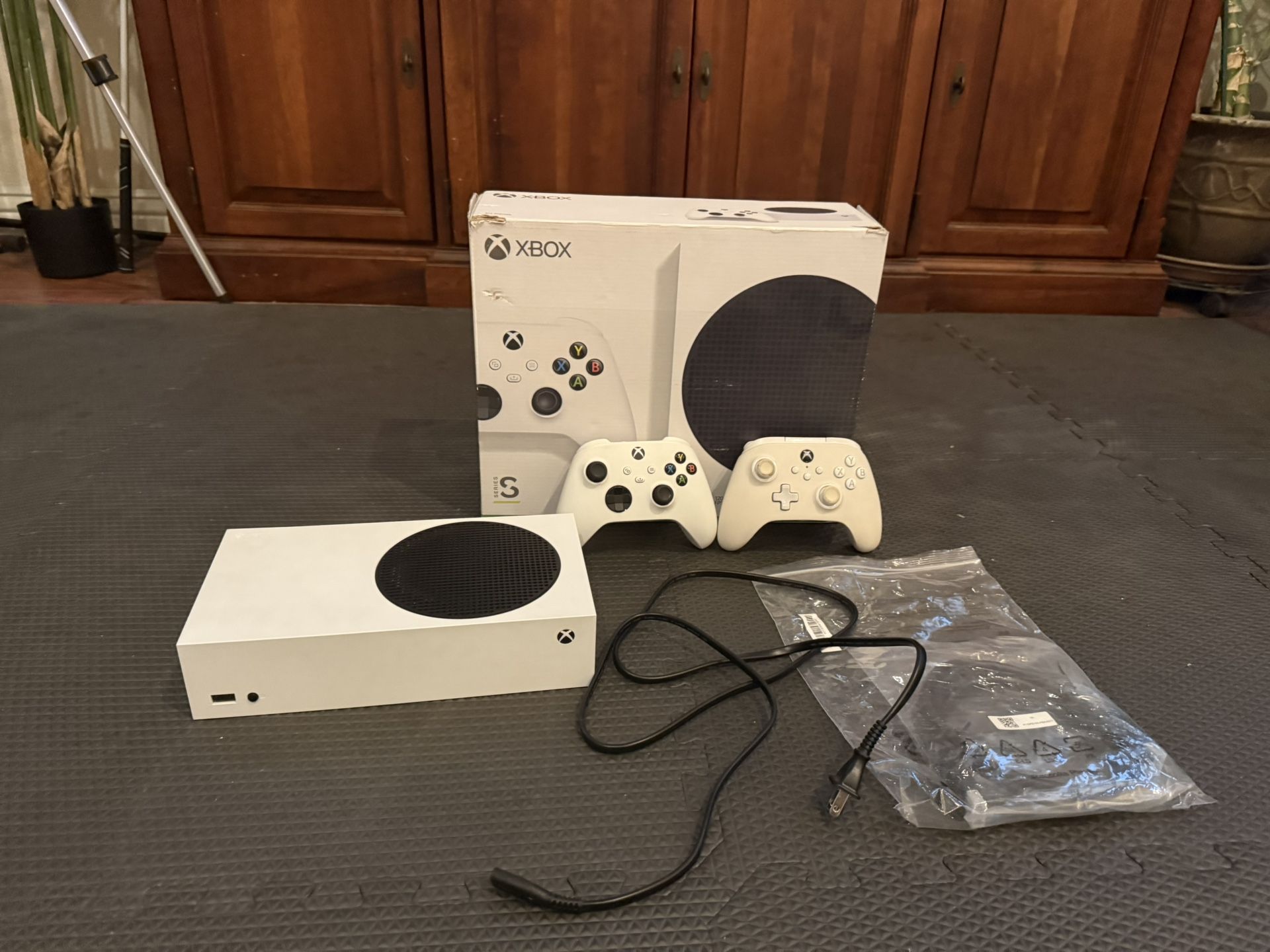 Barely Used X Box Series S