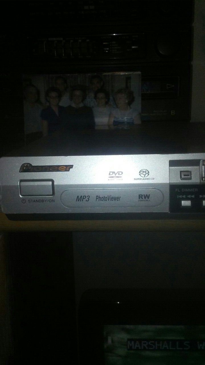 Pioneer DVD player